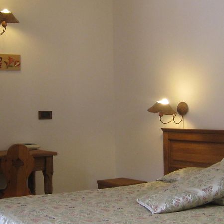 Hotel Villa Plinia Pragelato Eksteriør billede