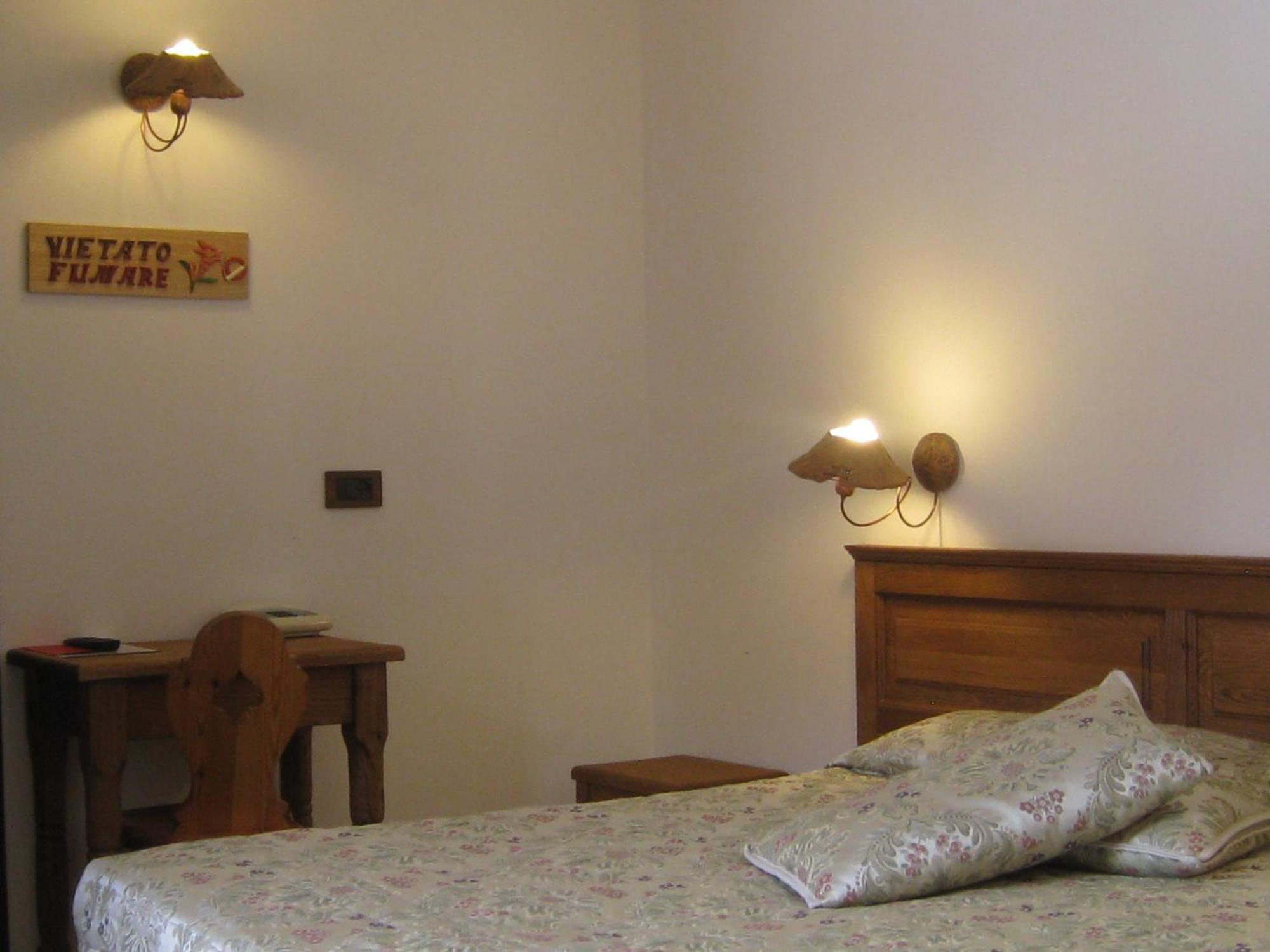Hotel Villa Plinia Pragelato Eksteriør billede